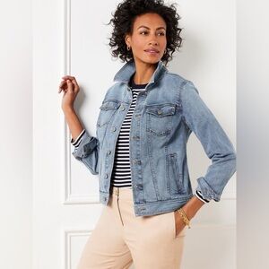 TALBOTS CLASSIC JEAN JACKET - HARPER WASH Petite